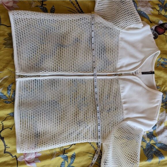 IC by Connie K white mesh 3/4 sleeve v neck zip short jacket - Picture 3 of 4